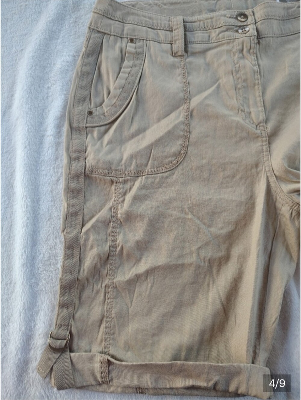 Chico's Lightweight Cargo Shorts in Light Beige